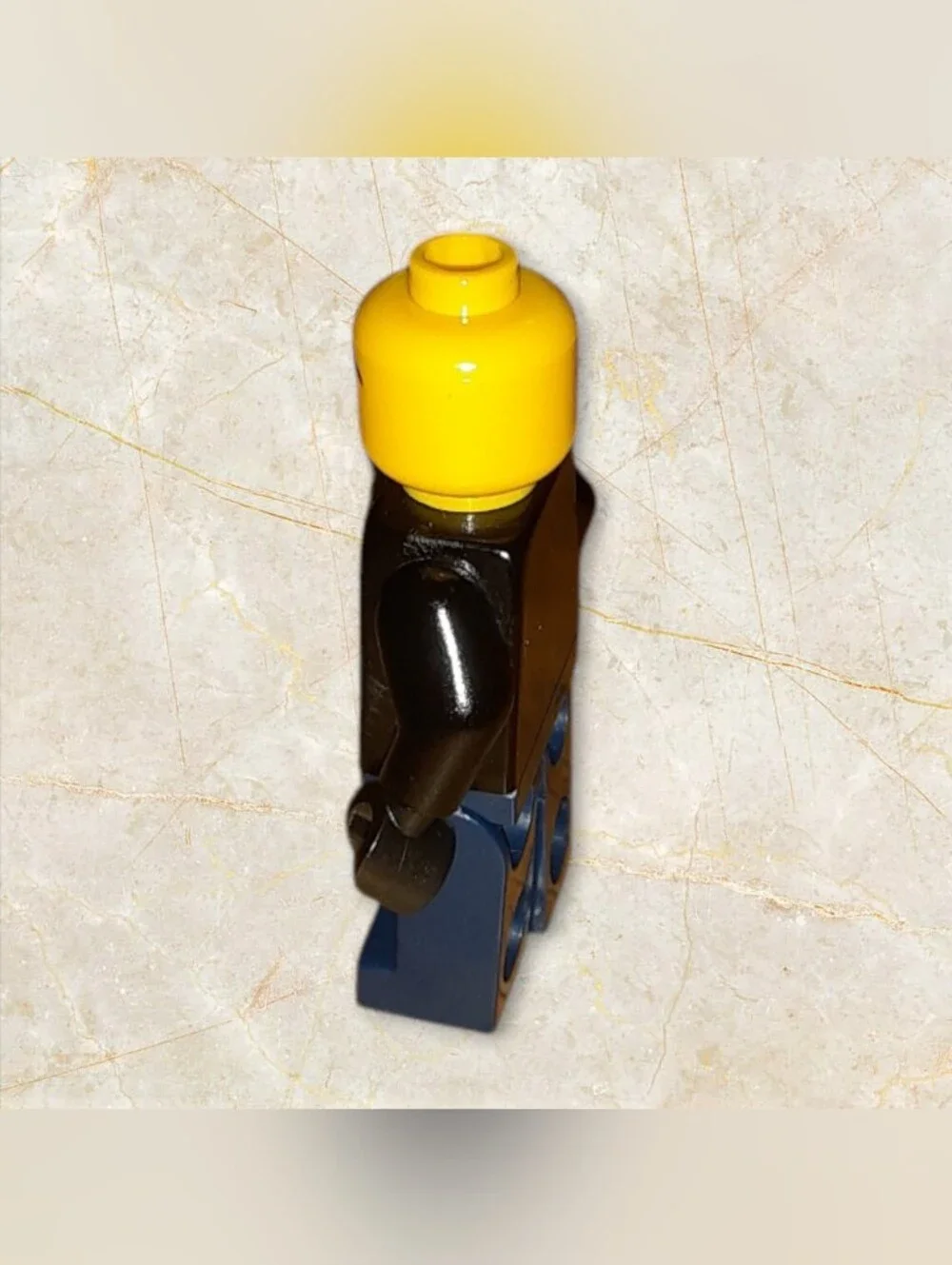 LEGO Classic Black Diver Minifigure Scuba